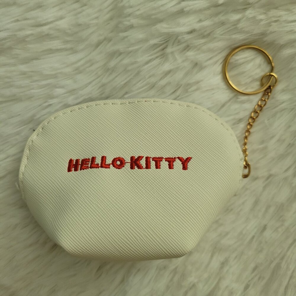 Hello Kitty Coin Purse - Picture 4 of 7